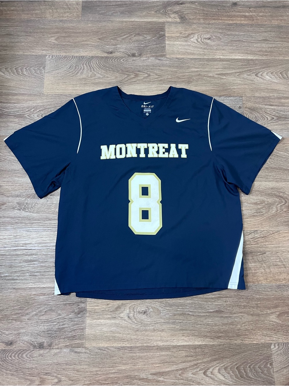 Nike Montreat College Football Jersey
Size XL#football #college/A639